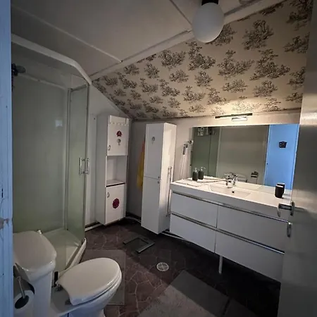 Oslo Twin & Family *